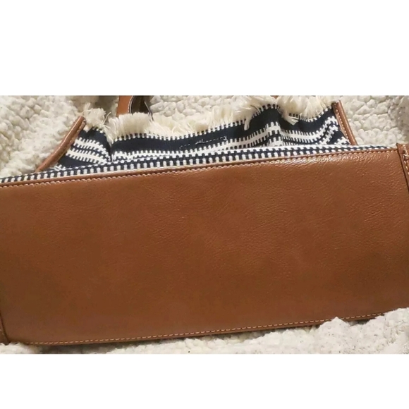 Clarks Blue White Fringed Leather Purse Tote Shoulder Bag EUC - Picture 2 of 8